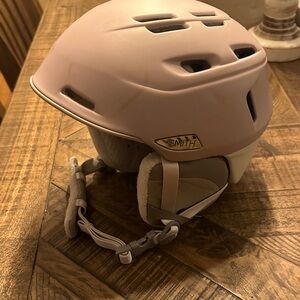 SMITH Blush Pink Snow Helmet